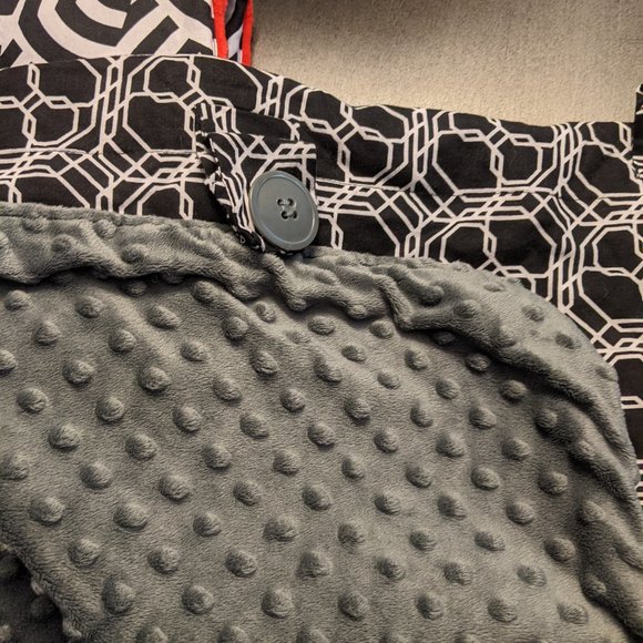 Classic Carseat Canopy Minky-lined Carseat Cover - 2 available red or gray minky - Picture 4 of 10